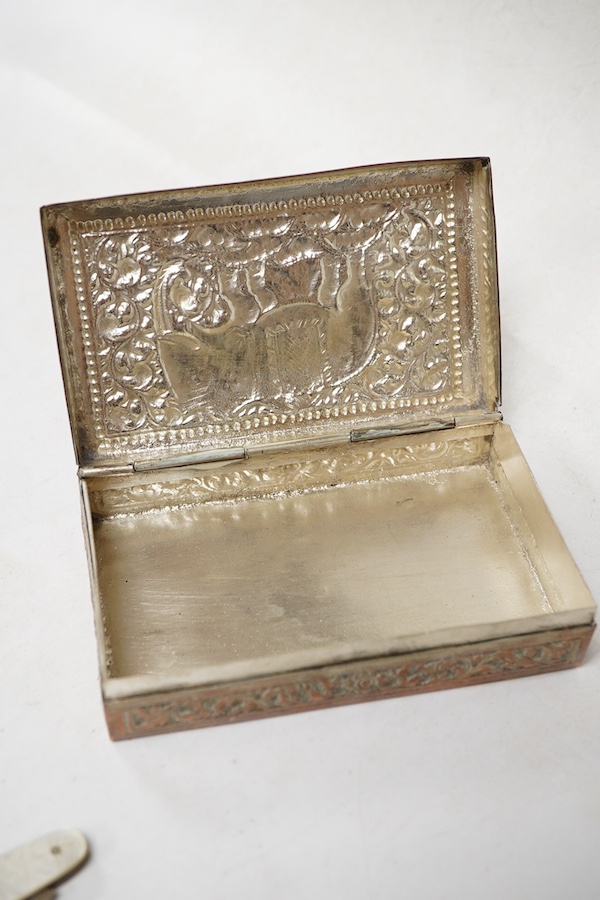 An Indian plate on copper rectangular trinket box, 10.1cm, together with two early 20th century silver and mother of pearl fruit knives.